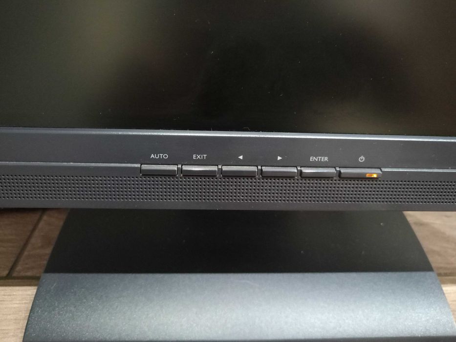 Monitor LCD iiyama