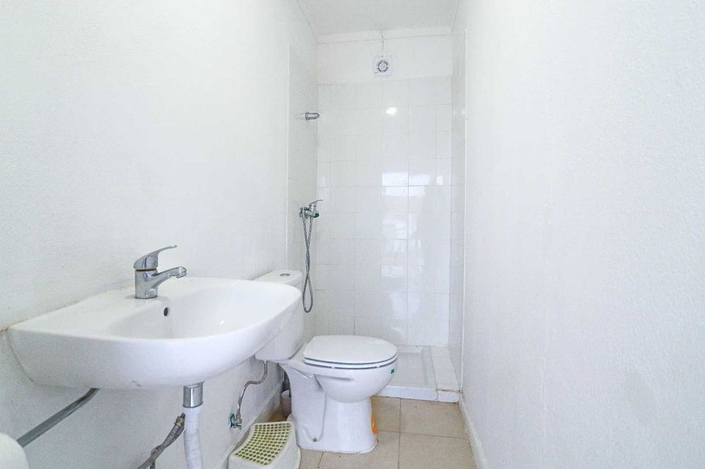 Moradia T1 Totalmente Remodelada + 2 Anexos + Terreno