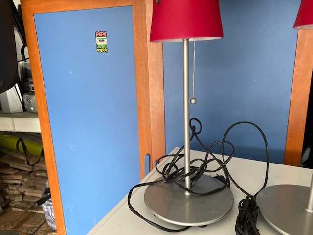 Cadeeiros com pé em aluminio em Vidro