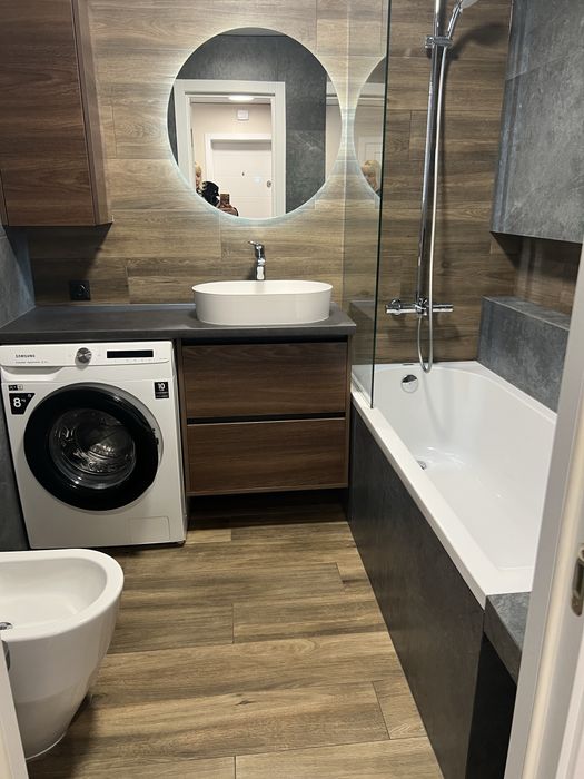 Довгострокова оренда 2-х кім квартири