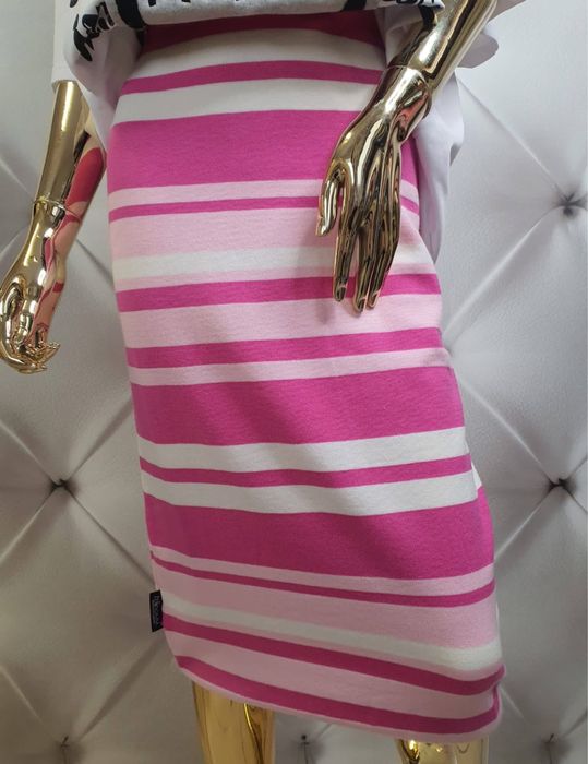 Różowa spódnica w paski minouu