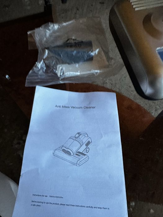 Пилосос для матраців, диванів, килимів CM203Pro