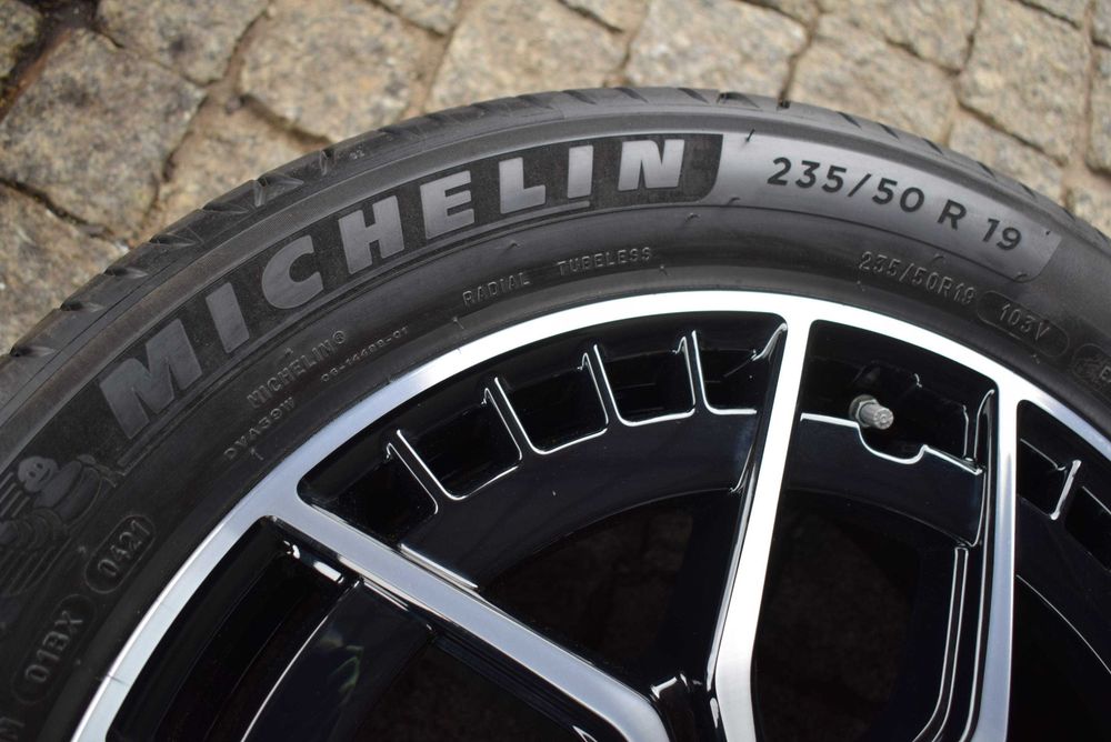 koła Mercedes AMG Gla Glb Eqa EQb 243 247 nowe 2023 OEM night michelin