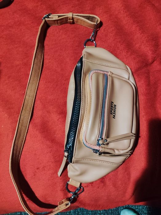 Сумки женские,на плечо и на пояс