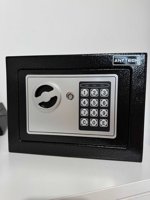 Sejf Domowy Ścienny Kasa Pancerna Stalowy Szyfr Zamek Elektroniczny