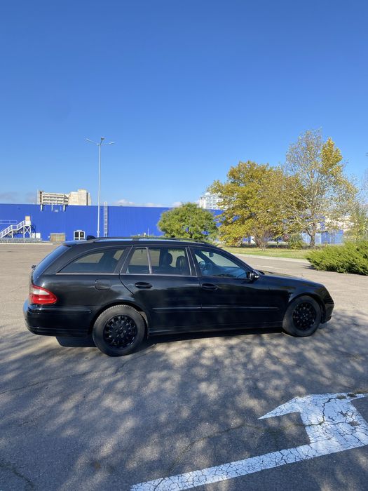 Mercedes w211 e220 Avangard