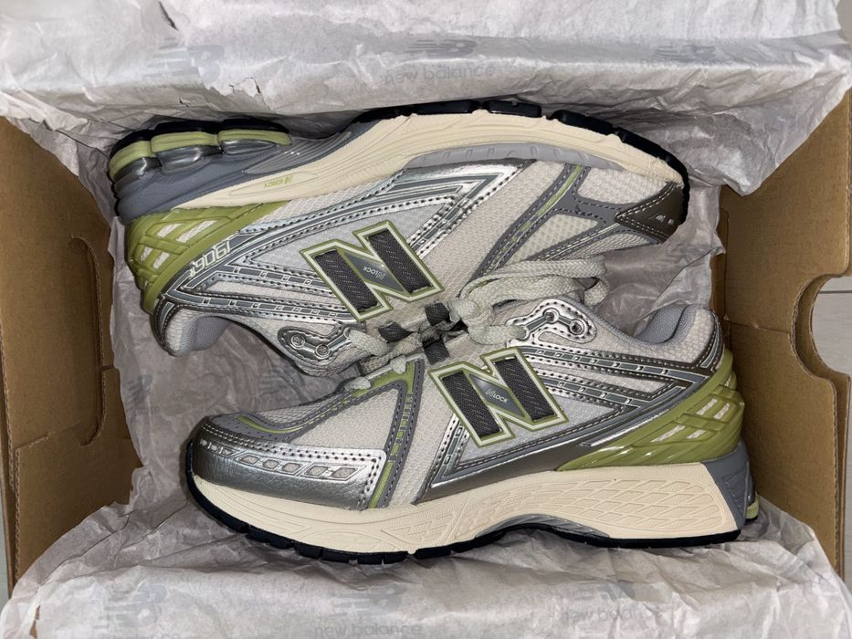 Кросівки New Balance 1906r Розмір- 37-37,5 (довжина стопи- 23.5-24 см)