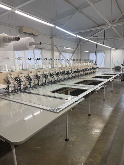 Вишивальна машина Maya . 20-ти голова