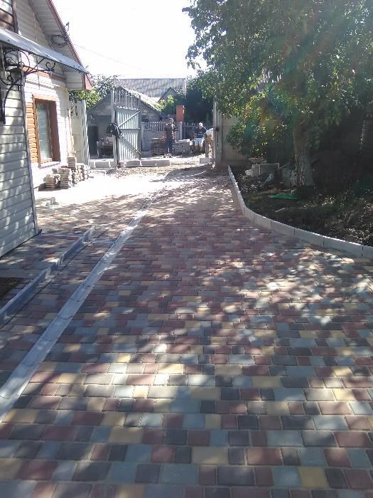 Тротуарная плитка с укладкой