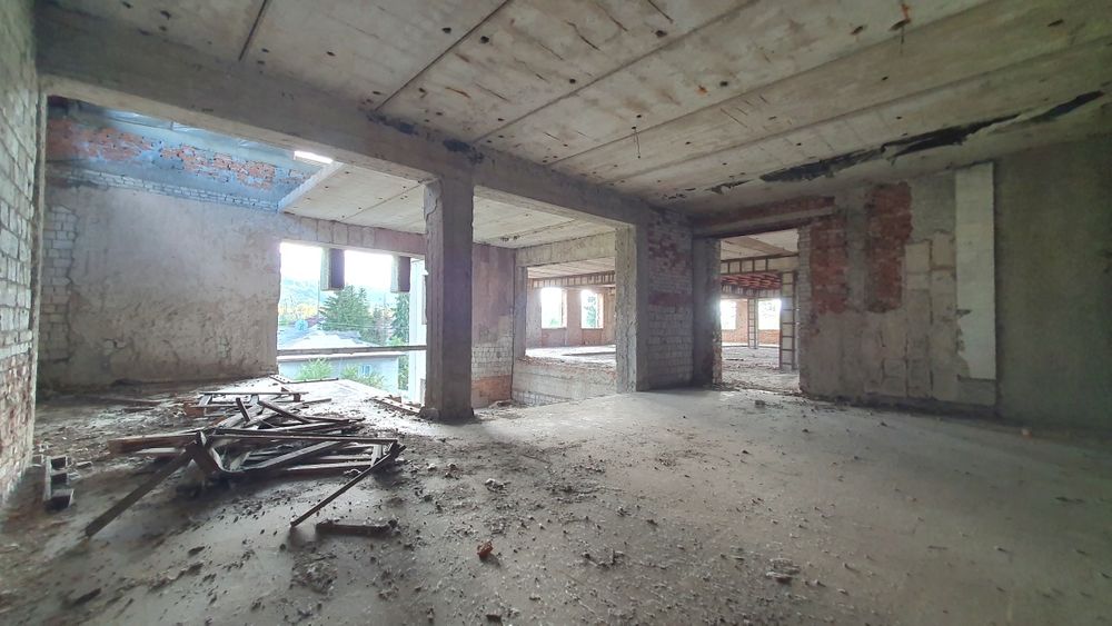 ПРОДАЖ ОБ'ЄКТА МЕГА об'ємного - незавершеного будівництва у м.Тячів