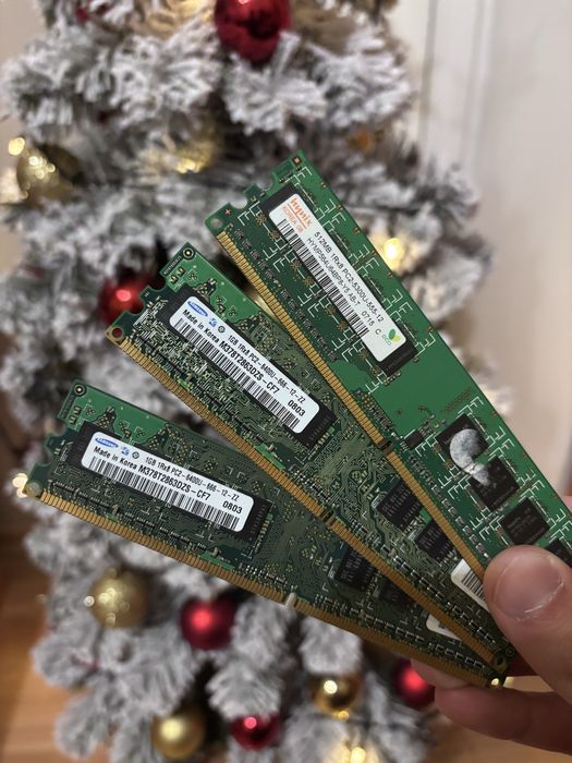 Оперативна память Samsung 1GB DDR2 2шт. + Hynix 512MB DDR2