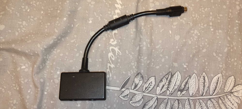 Адаптер Clevo AC-200 для подключения двух блоков питания к ноутбуку