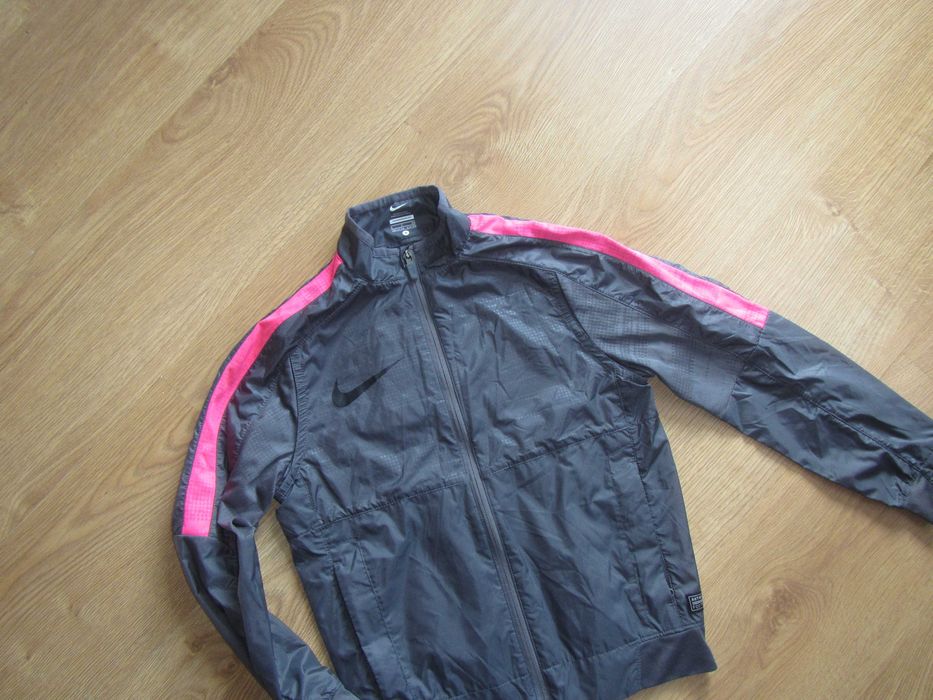 NIKE kurtka rozm.128-134