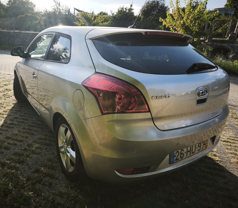 Kia Ceed 1.4Cvvt a GPL