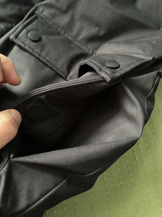 Czarna zimowa męska kurtka, parka puchowa Canada rozmiar M