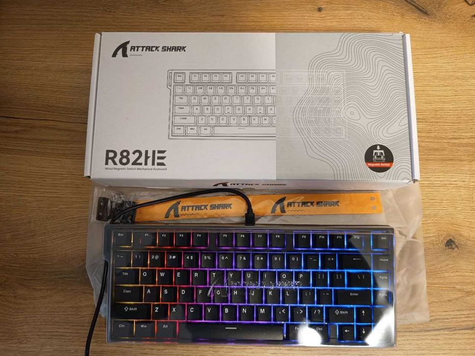 Магнитная клавиатура Attack Shark R82 HE