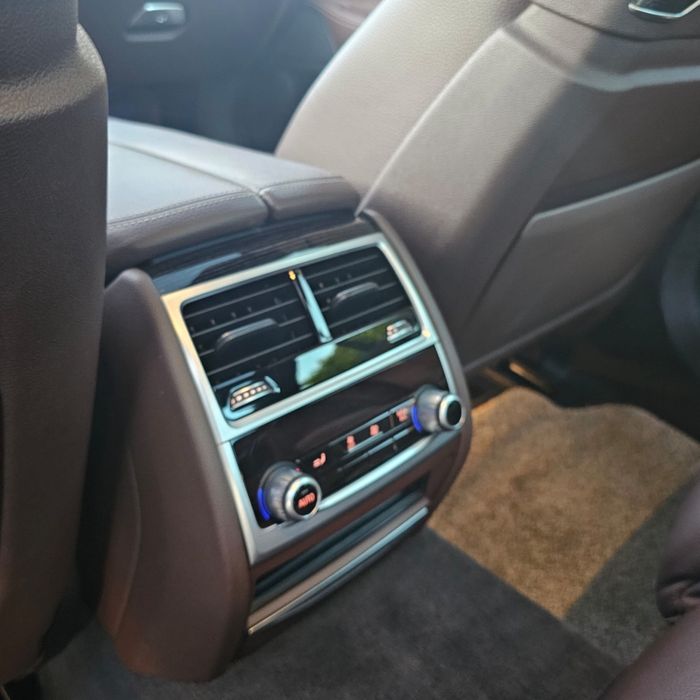 BMW 725 — fotografia 11
