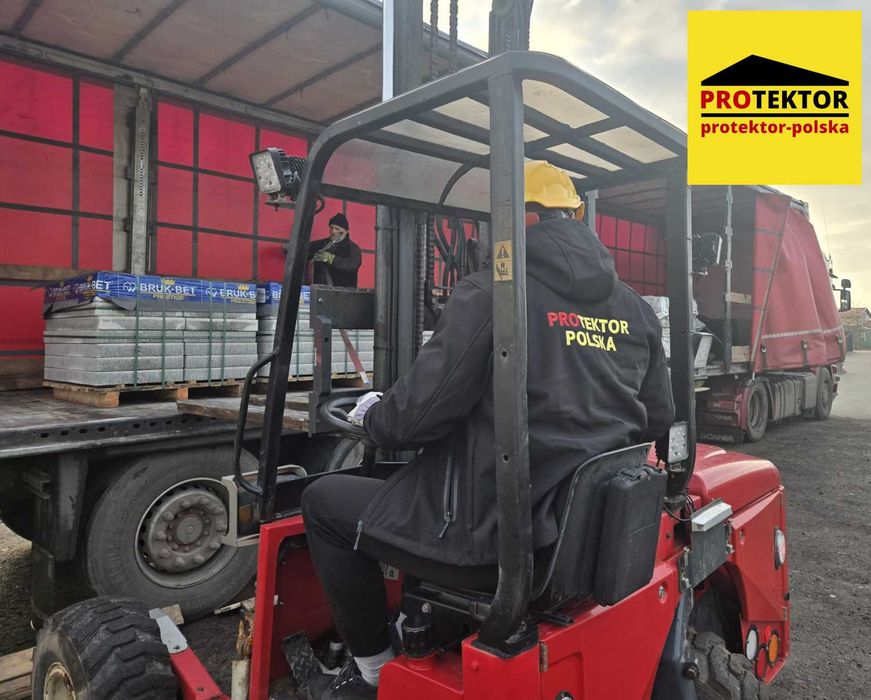 TRANSPORT spedycja logistyka dostawa rozładunek wózek widłowy TIR HDS