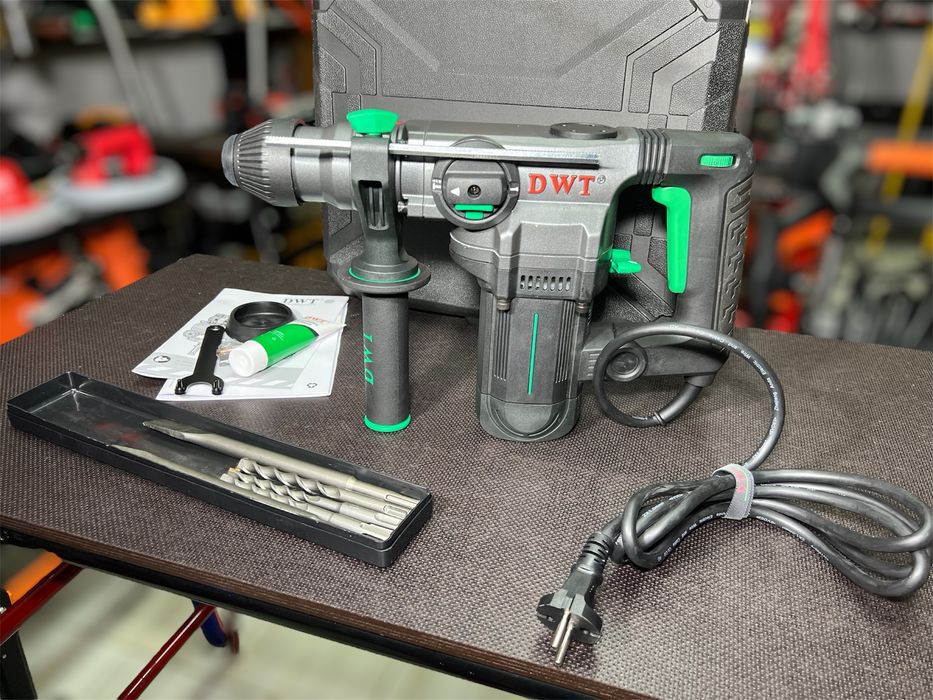 Перфоратор бочковой DWT BHP12-28V BMC На 5 Дж 1200 Вт