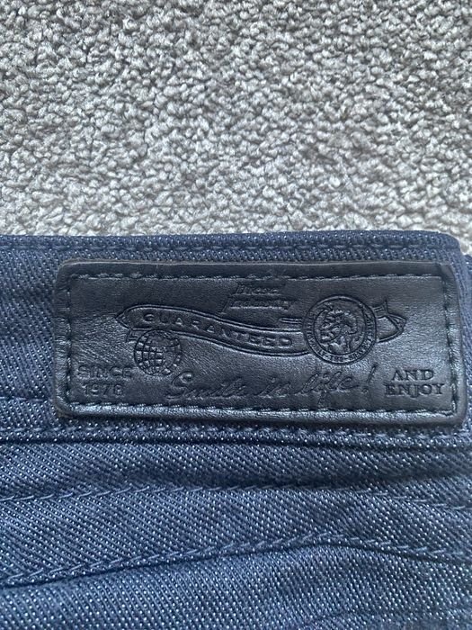 Spodnie jeansowe damskie DIESEL jeansy straight granatowe 29x34