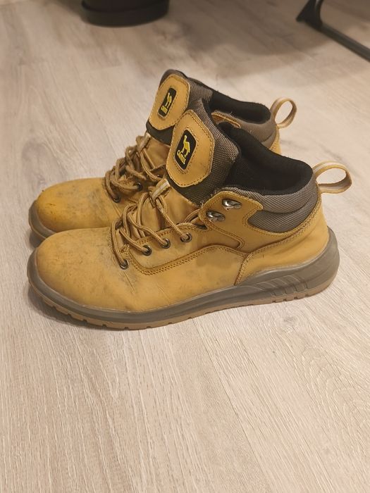 Sprzedam buty robocze