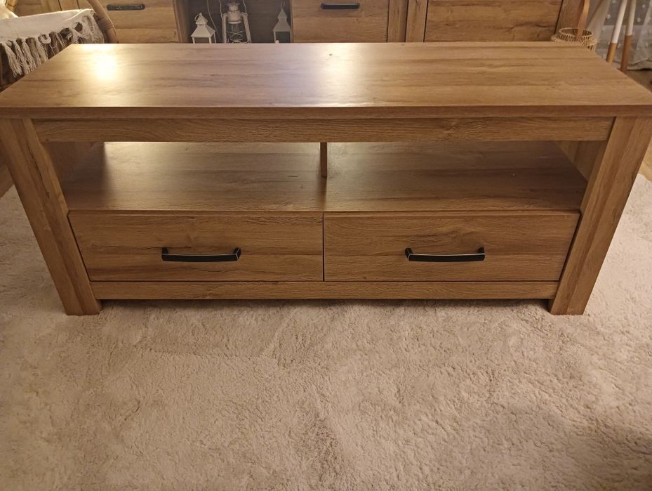 Szafka rtv używana w stanie bardzo dobrym