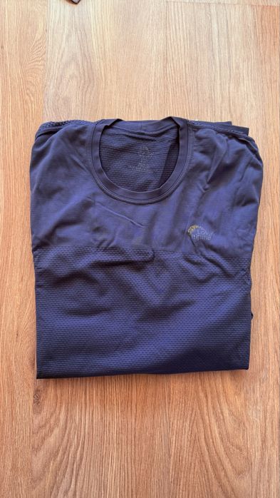 1.ª camada Lowe Alpine