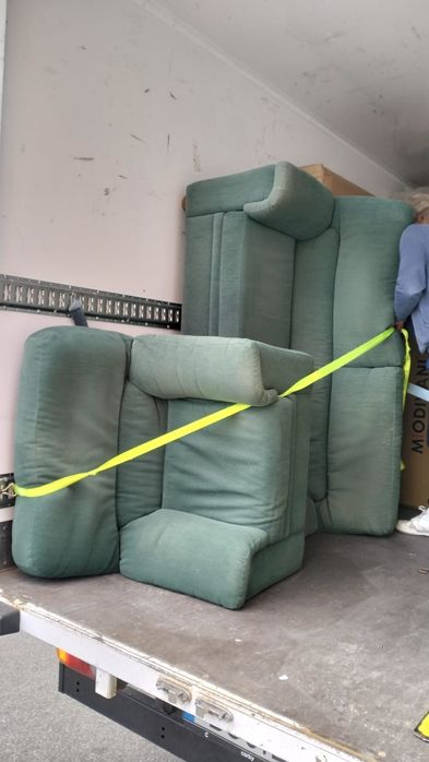 Vende-se cadeirão+sofá 2 lugares