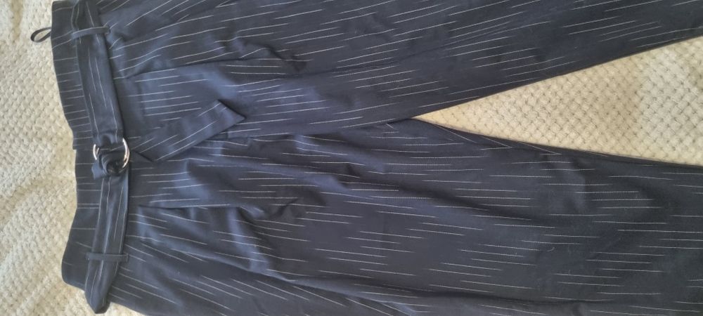 Брюки високої посадки