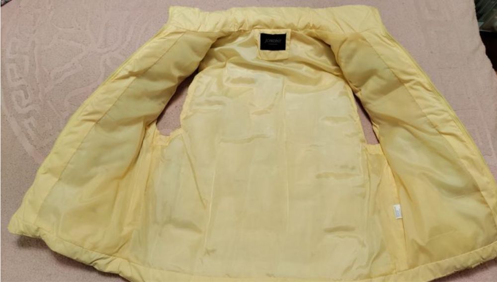 Новая стильная женская жилетка в красивом лимонном цвете, размер L.