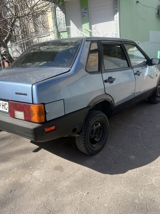 Продам ваз 21099