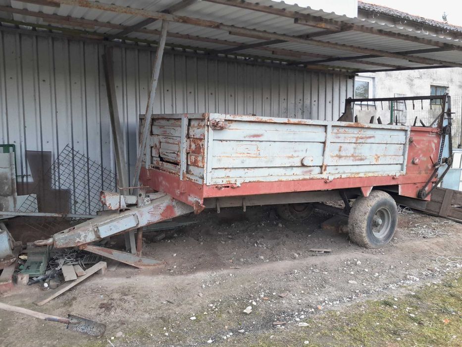 Rozrzutnik obornika 4.5T