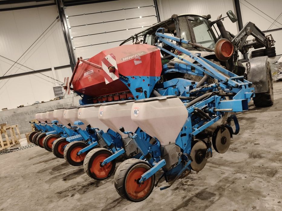 Siewnik do kukurydzy, słonecznika, dyni, Monosem Ng, Nc