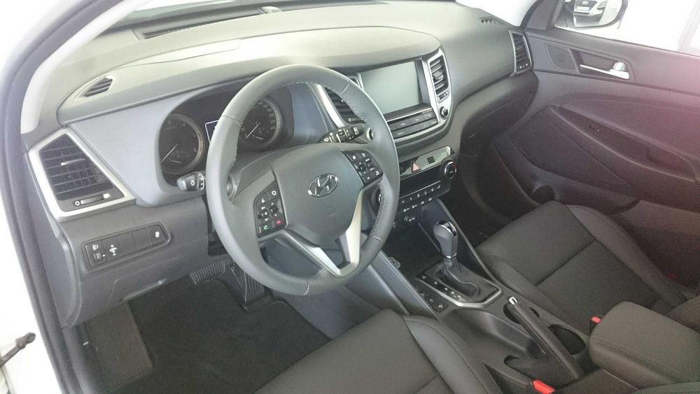 Hyundai tucson 1.7crdi Dct 141cv