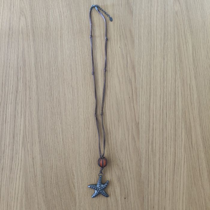 Colar com pendente estrela do mar