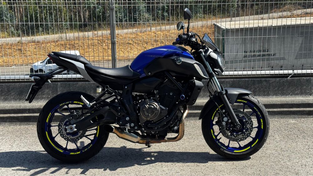 Yamaha MT07 2021