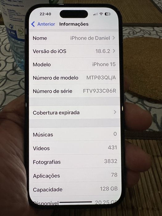 IPhone 15 como novo com capa Quad look