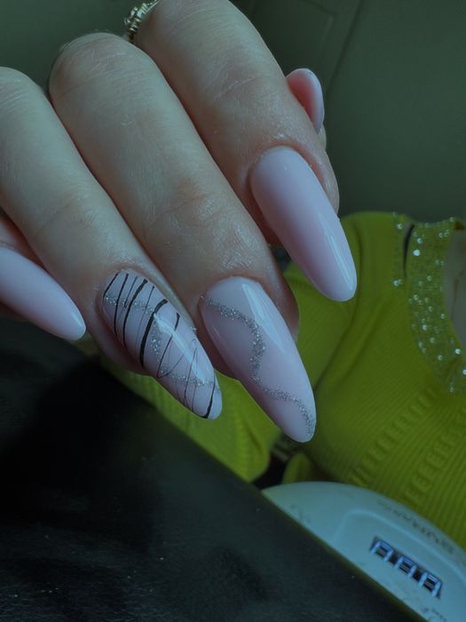 Наращивание ногтей