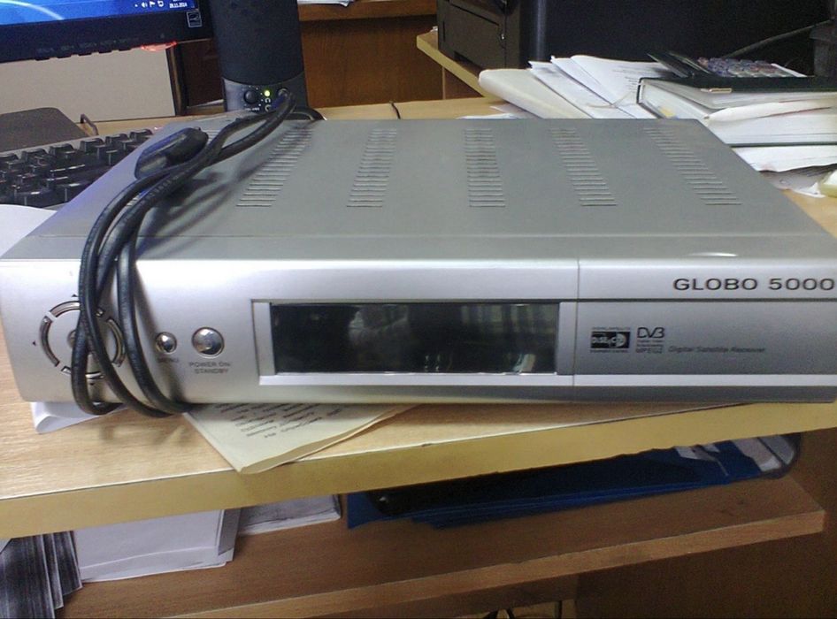 Супутніковий тюнер Globo 5000