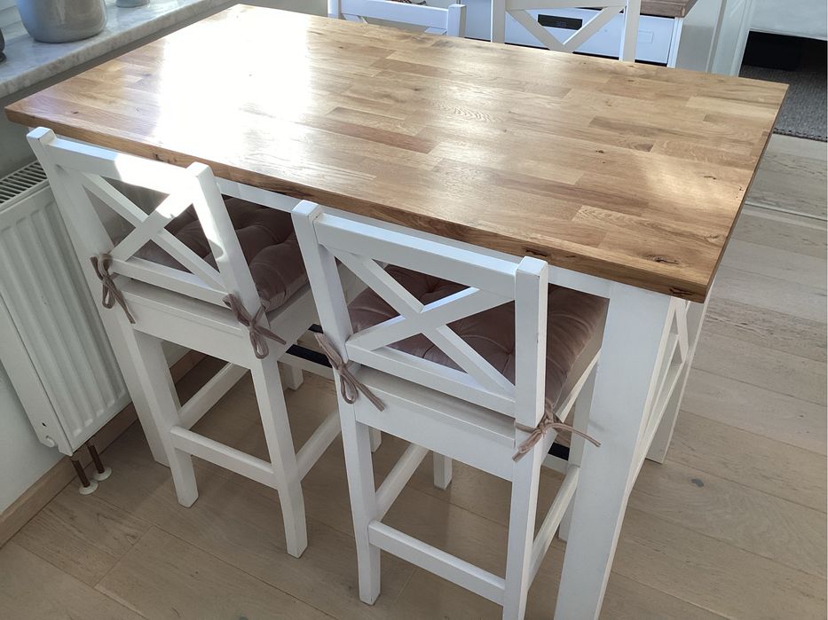 Stół i 4 krzesła do kuchni/jadalni