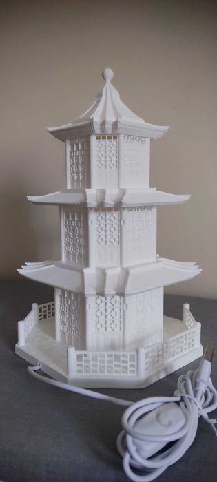 Lampada em forma de pagode