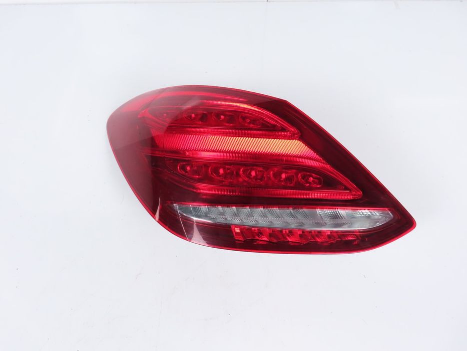Farolim Led Esquerdo/Trás Usado Mercedes-Benz C-Class (W205)