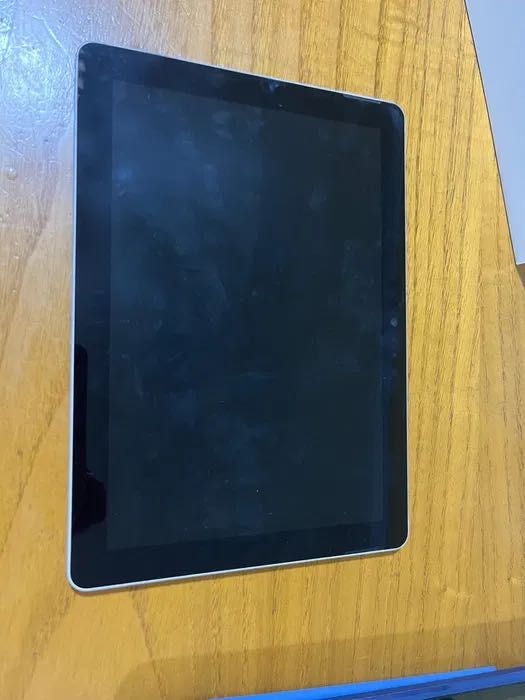 Portátil Microsoft Surface Go