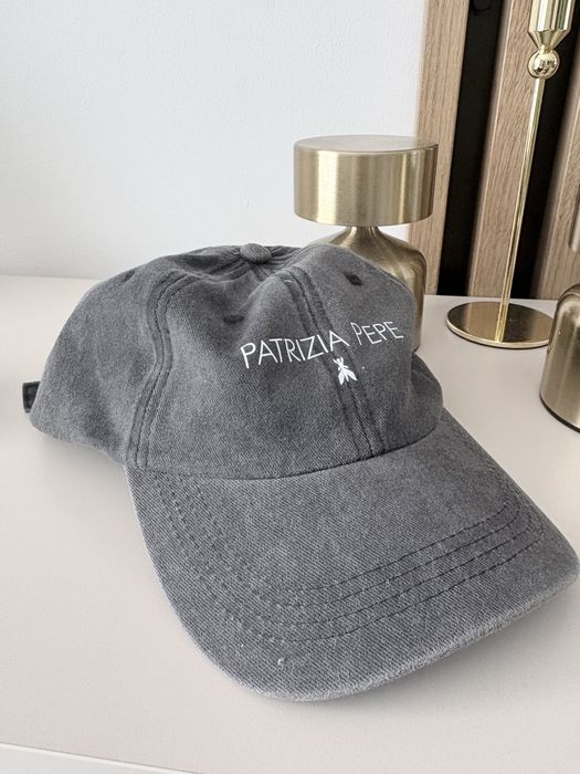 Czapka z daszkiem Patrizia Pepe