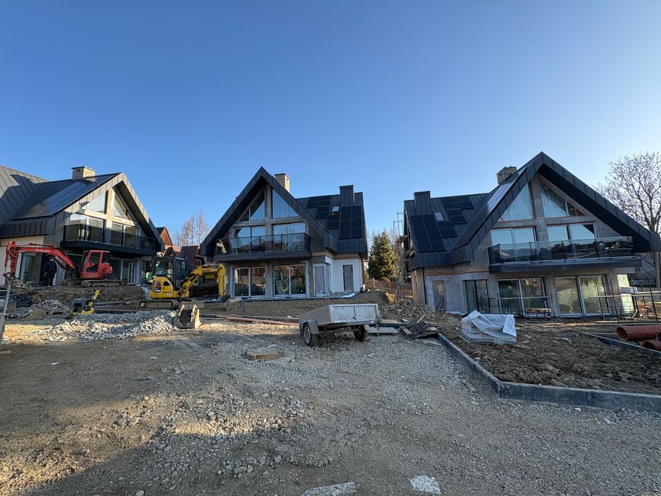 Firma budowlana, budowa domu