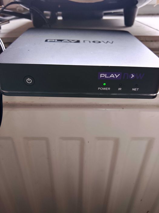 Dekoder Play now tv box3