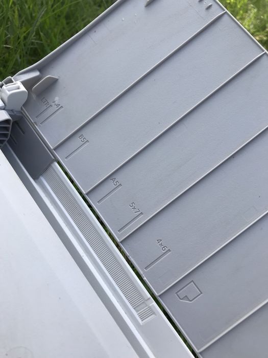 Принтер Canon PIXMA MG 2400 ( струйний)