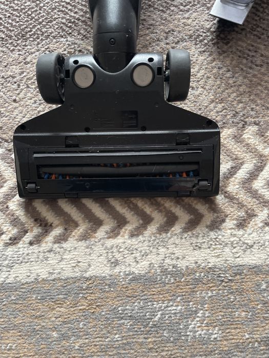 Пилисос PHILIPS.