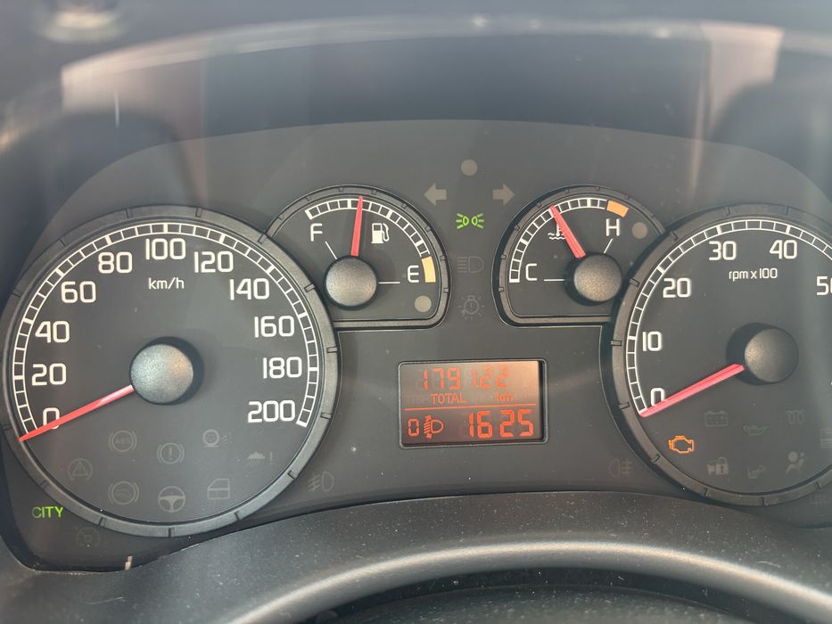 Sprzedam Fiat Punto 2