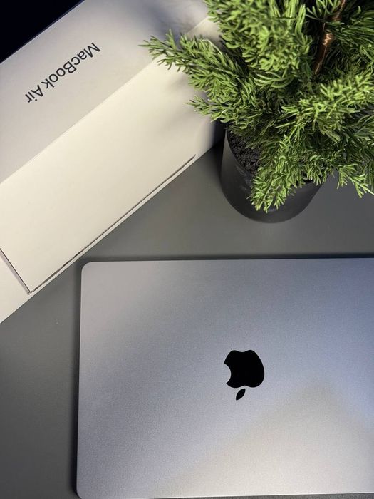 MacBook Air M3 13" 8/256GB Space Gray Open Box МакБук Магазин/Гарантія